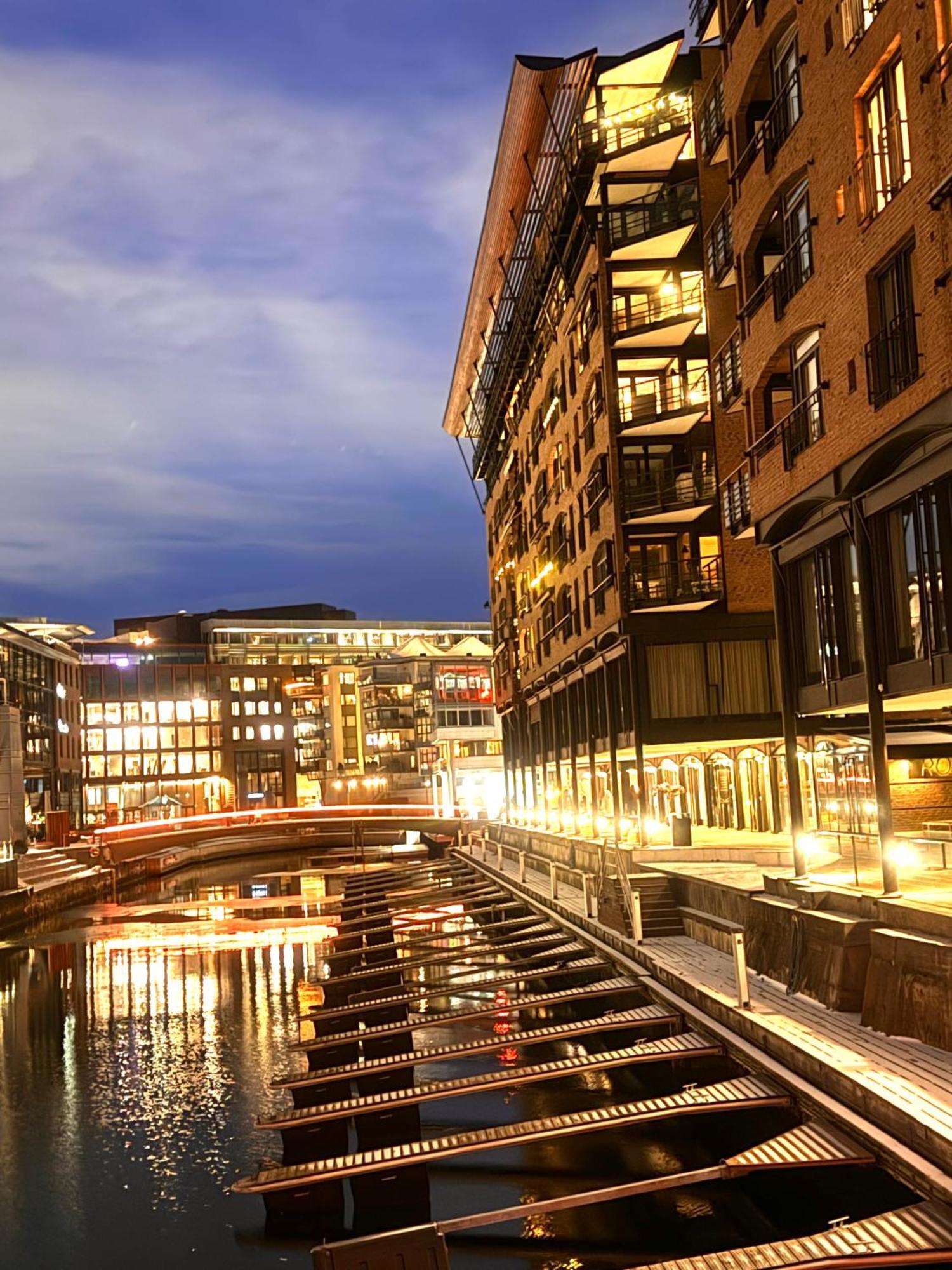 Budget Small Room City Centre Oslo Bagian luar foto